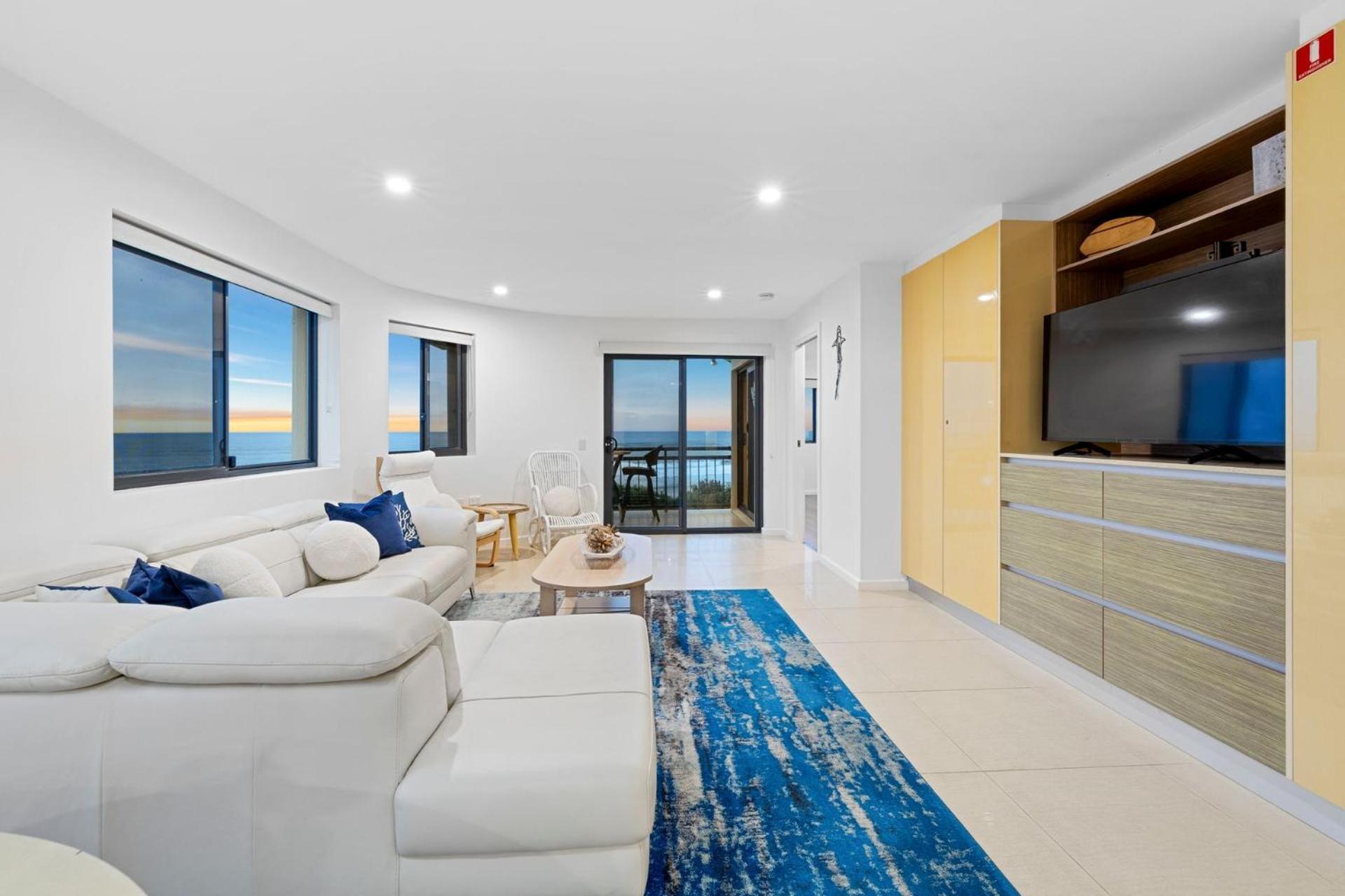 Shoreline 9 Penthouse With Ocean Views Hastings Point Exterior photo